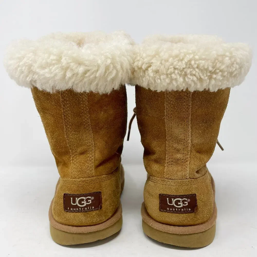 UGG Sophie Sophy Lace Up Suede Fleece Boots Youth Girls 6K